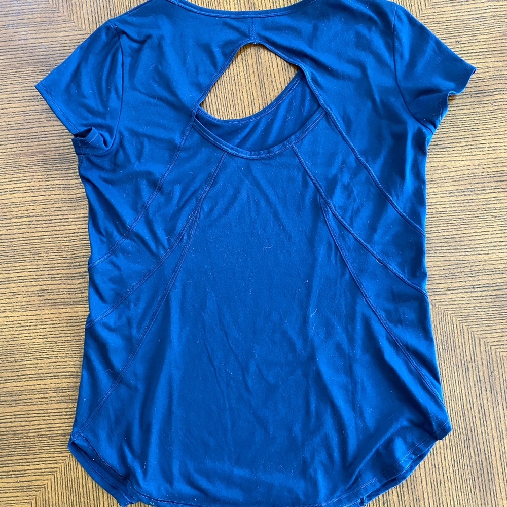 Athleta Tee - Blue